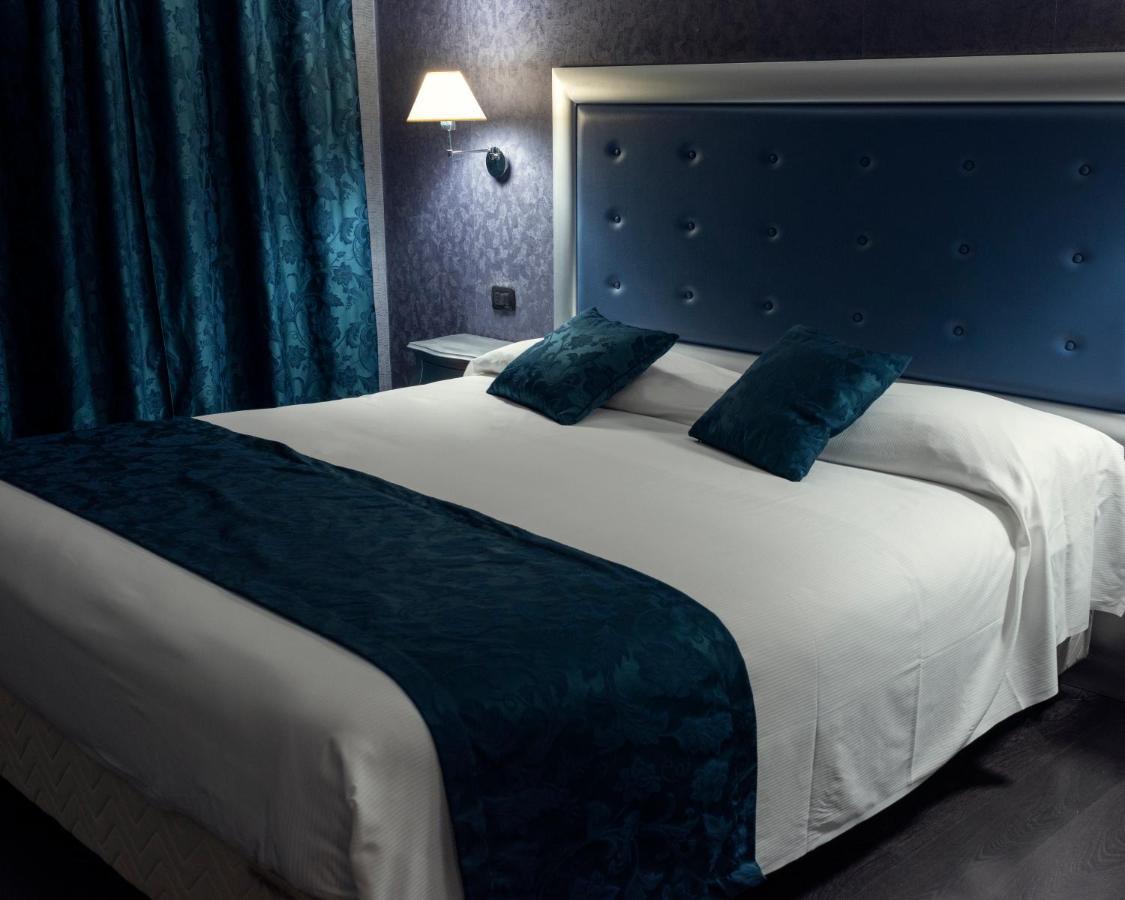 Hotel - Motel Flower Gropello Cairoli Εξωτερικό φωτογραφία