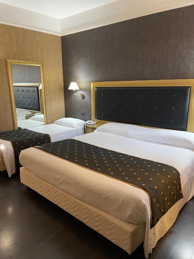 Hotel - Motel Flower Gropello Cairoli Εξωτερικό φωτογραφία